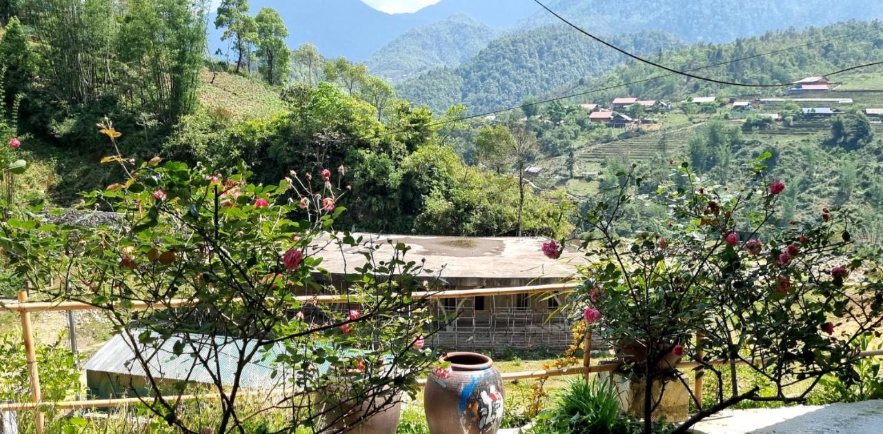 Sakura Homestay Sa Pa Esterno foto